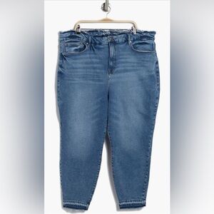 Good American: Good Legs Released Hem Crop Jeans